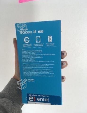 Samsung Galaxy J8 nuevo