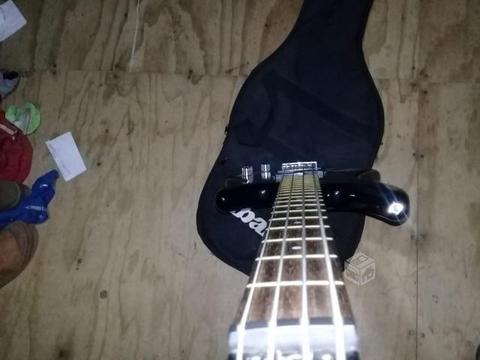 Bajo ibanez Gio soundgear 4 cuerdas