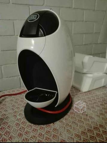 Cafetera nescafe dolce gusto