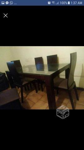 Comedor de seis sillas