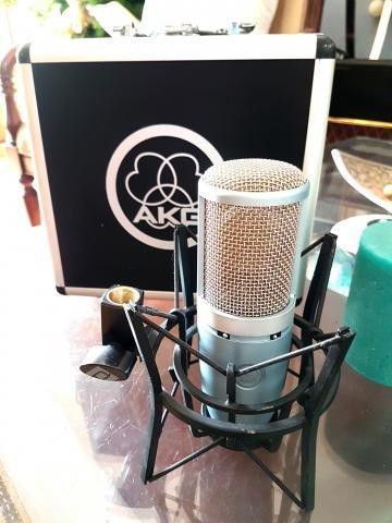 Micrófono Condensador Akg Perception 220