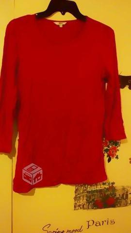 Polera fucsia marca ASH talla S