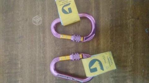Dos mosquetones GRIVEL K6N. Nuevos
