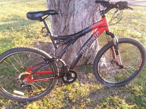 Bicicleta Bianchi Agressor sx