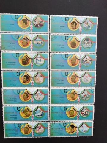 Lote 13 - 29 sellos del Estado de Ajman