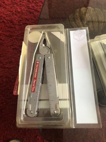 Victorinox swisstool