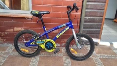 Bicicleta aro 16