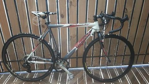 Bicicleta Bianchi Ruta Corsa