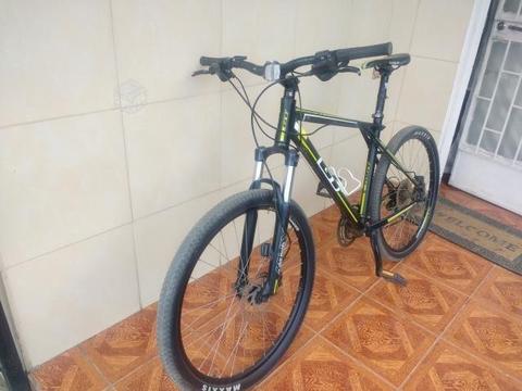 Bicicleta GT AVALANCHE 3.0 talla L