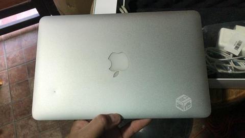 MacBook Air 11 2010
