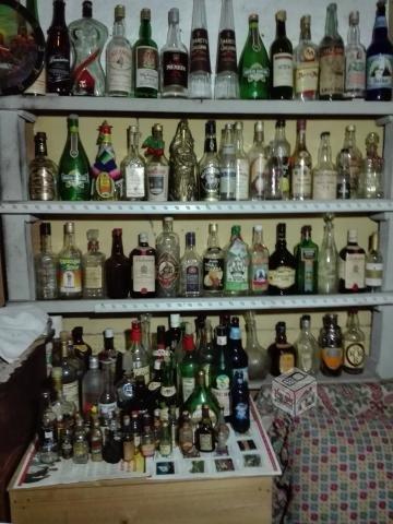 Colección de botellas, distintas epocas