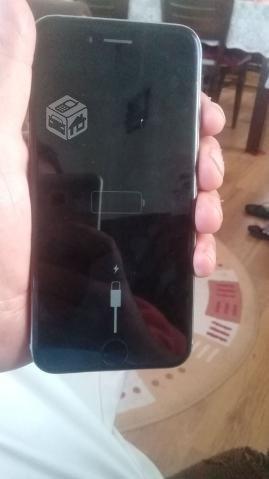 iphone 6 de 32gb... bateria mala hinchada