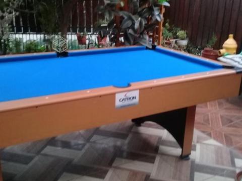 Pool y taca taca