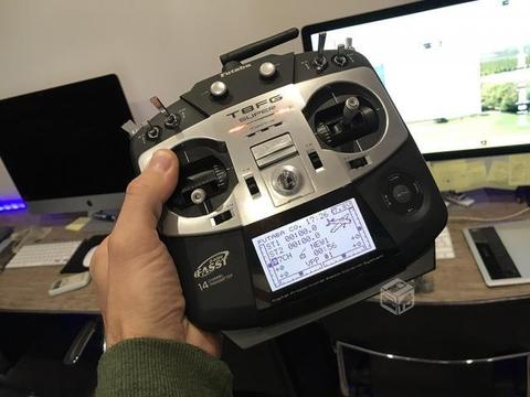 Radio control profesional Futaba 2.4ghz digital