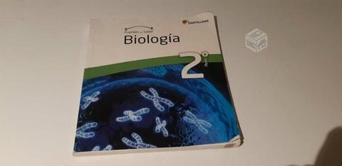 Libro usado de biología 3°Medio. Santillana