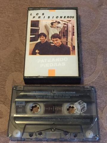 Cassette Los Prisioneros / Pateando Piedras