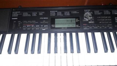 Teclado CASIO CTK-3200