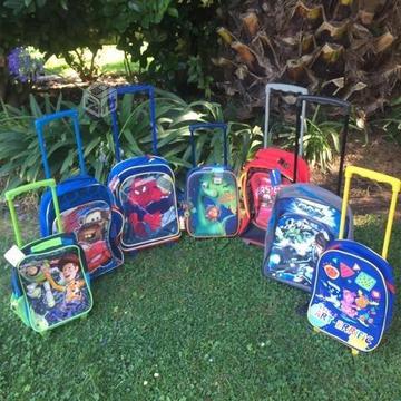 Lote mochilas Disney 150 unidades