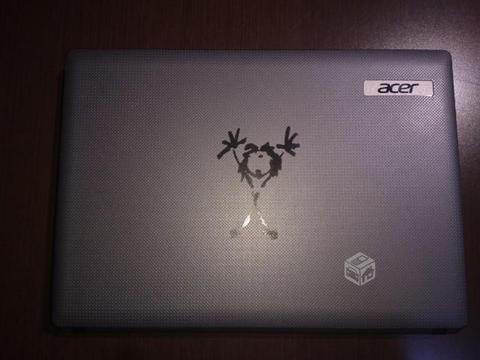 Vendo laptop Acer Aspire