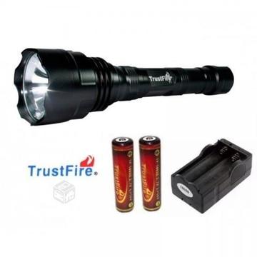 Linterna TrustFire 1100 Lumenes XM-L2