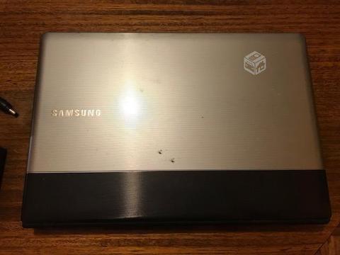 Notebook Samsung NP300E4A
