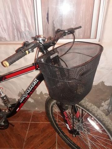 Bicicleta + accesorio