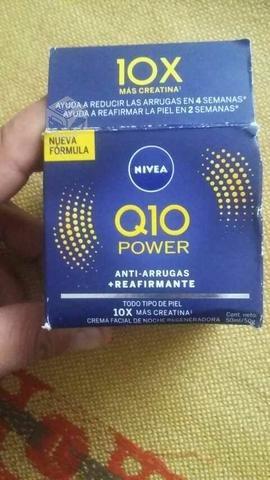 Crema anti madrugas más reasfirmante Q10