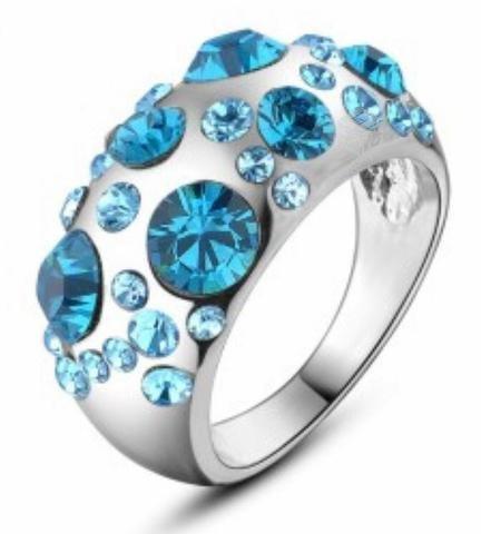 Hermosos anillos element swarovski