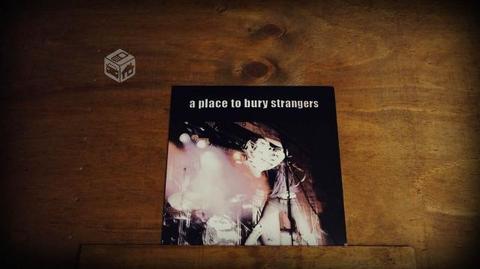 A Place To Bury Strangers - Homonimo vinilo