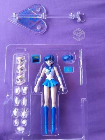 Figura coleccionable de sailor moon