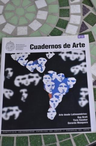 Cuadernos de Arte UC: Arte desde Latinoamérica