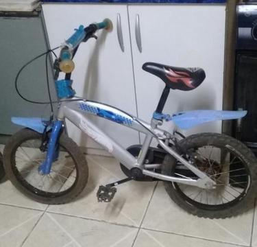 Bicicleta hot-wheels aro 12