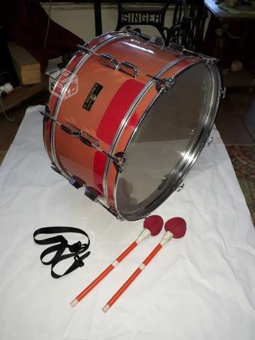 Bombo barras,alianza,hinchada 33 x 56 cmtros usado