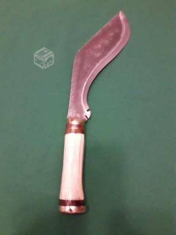 Antiguo cuchillo kukri