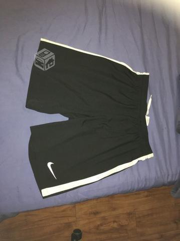 Short Nike Football Nuevo talla L