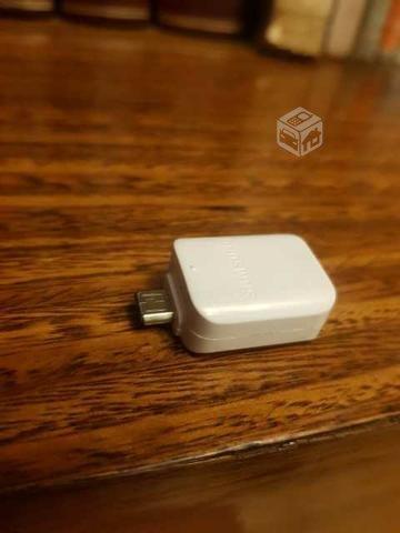 Adaptador de micro USB a USB otg SAMSUNG blanco