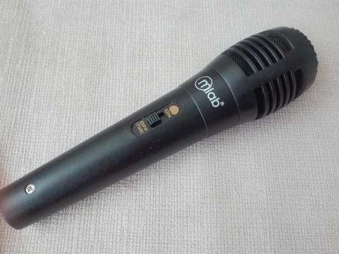 Micrófono Básico Karaoke Mlab Poco Uso