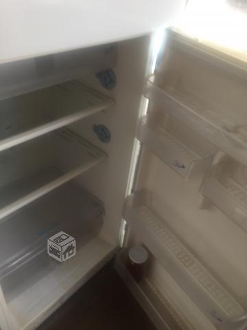 Refrigerador funcionando samsung