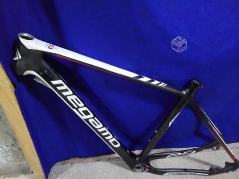 Marco full carbon aro 29 frame tope de gama