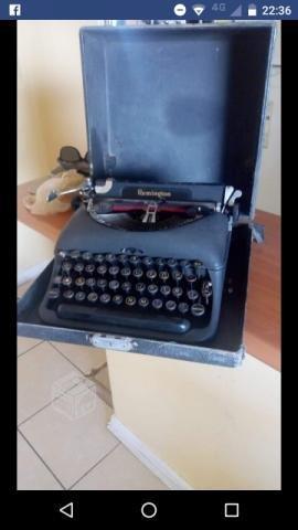 Máquina de escribir Antigua