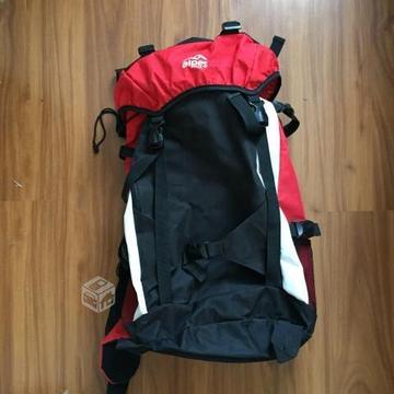 Mochila outdoor 45 lts