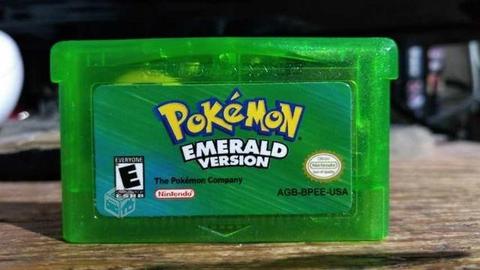 Pokemon Emerald repro gba