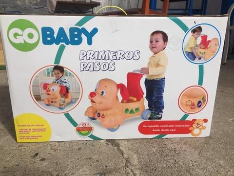 Correpasillo caminador interactivo Go Baby