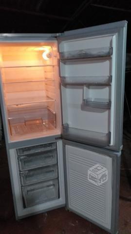 Refrigerador invertido congelador abajo