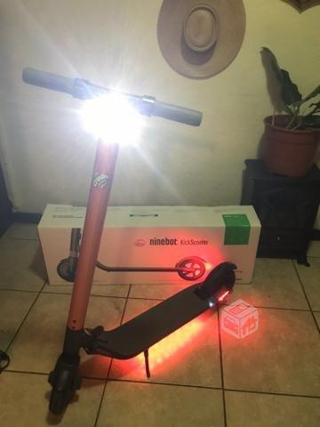 Scooter eléctrico Ninebot Segway es2