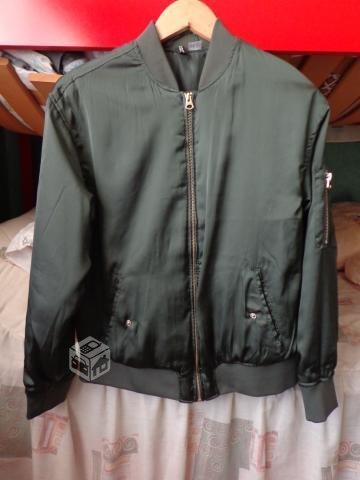 Chaqueta Bomber H&M (mujer)