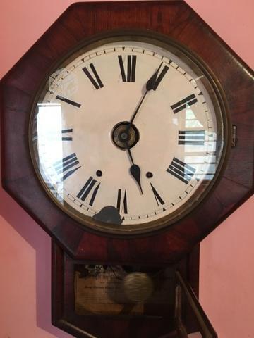Reloj Antiguo New Haven Octágono 1871