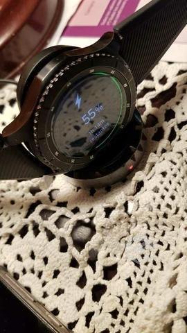 Samsung galaxy S3 frontier smartwatch