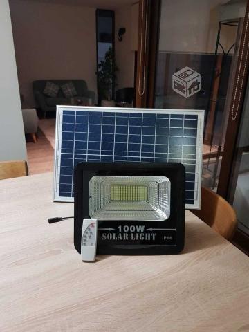 Panel solar + Foco Led de 100W