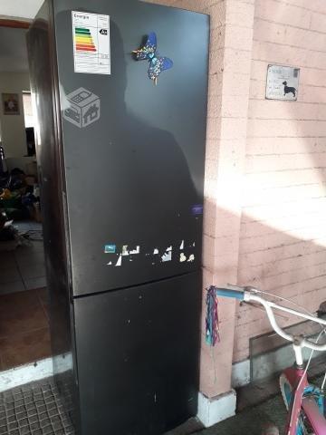 Refrigerador para repuesto o reparación